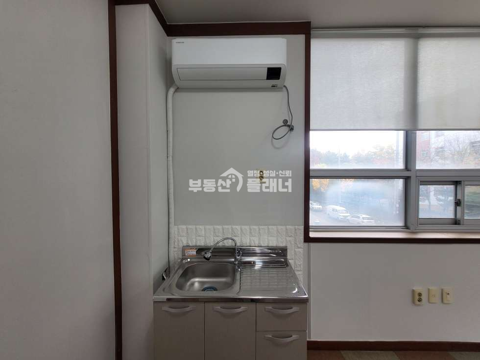 충남 천안서북구 두정동 1동 두정동 2층 사무실, 옵션有 월세 매물번호 10020 사진 3