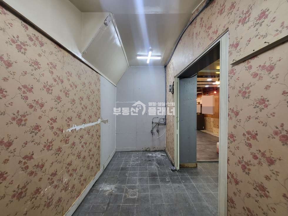 충남 천안동남구 신부동 신부동 음식점,호프 추천 무권리 상가 월세 매물번호 10088 사진 4