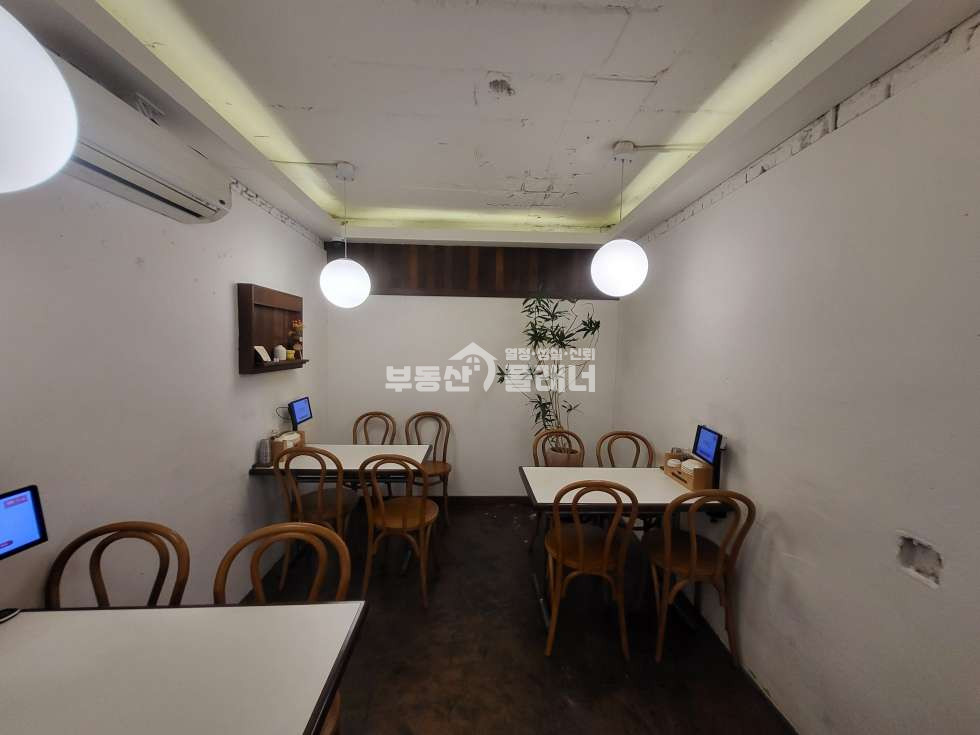 충남 천안동남구 신부동 단독 건물 ,음식점 &카페 추천 월세 매물번호 10163 사진 3