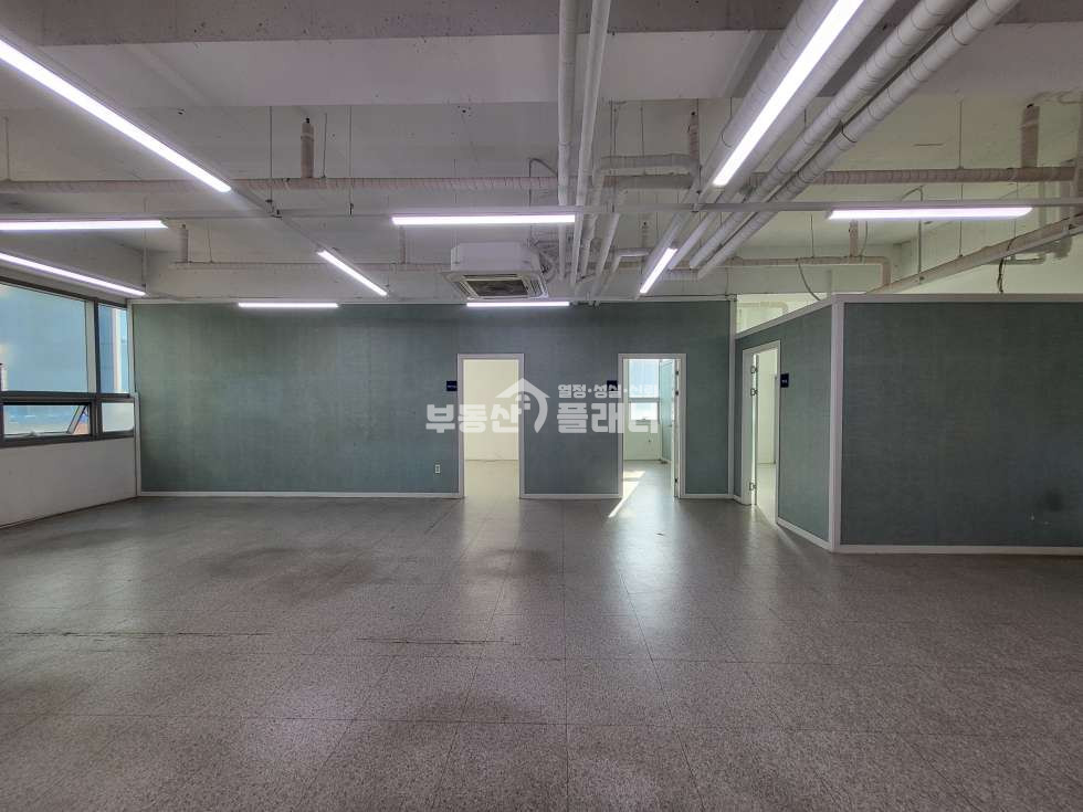 충남 천안동남구 청당동 룸3개 , 40평 가성비 좋은 사무실 월세 매물번호 10267 사진 2