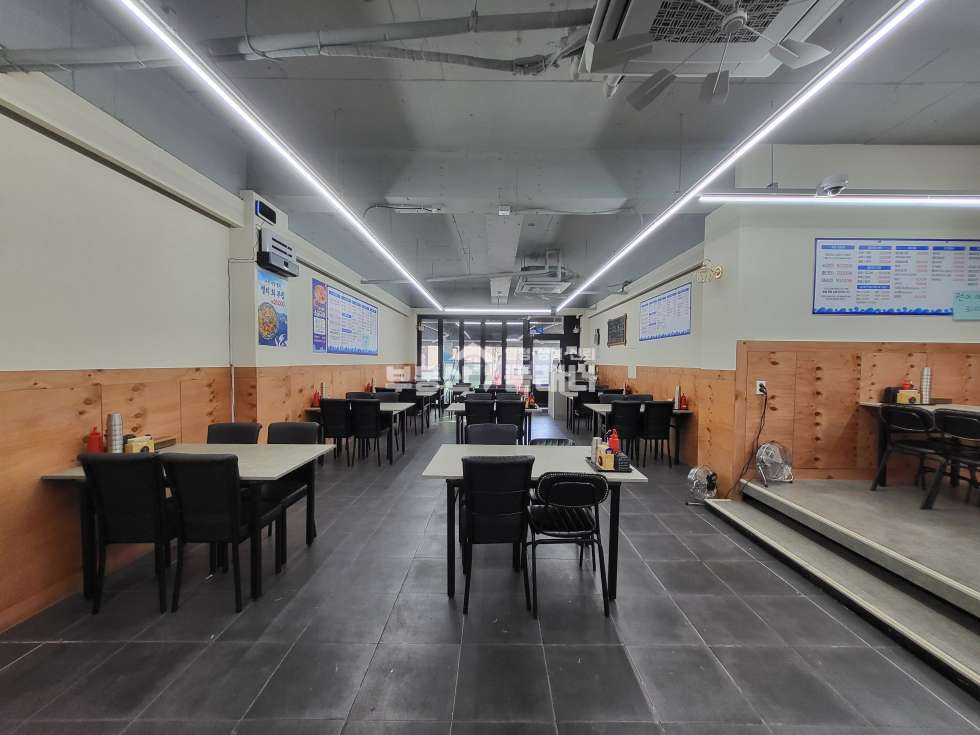 충남 천안서북구 두정동 권리금 다운!횟집 양도 양수 월세 매물번호 10255 사진 4